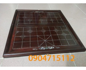 Bàn cờ tướng gỗ gõ đỏ khảm xà cừ